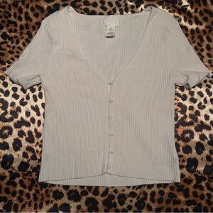 H&M Cream Ribbed Button Down Crop Top